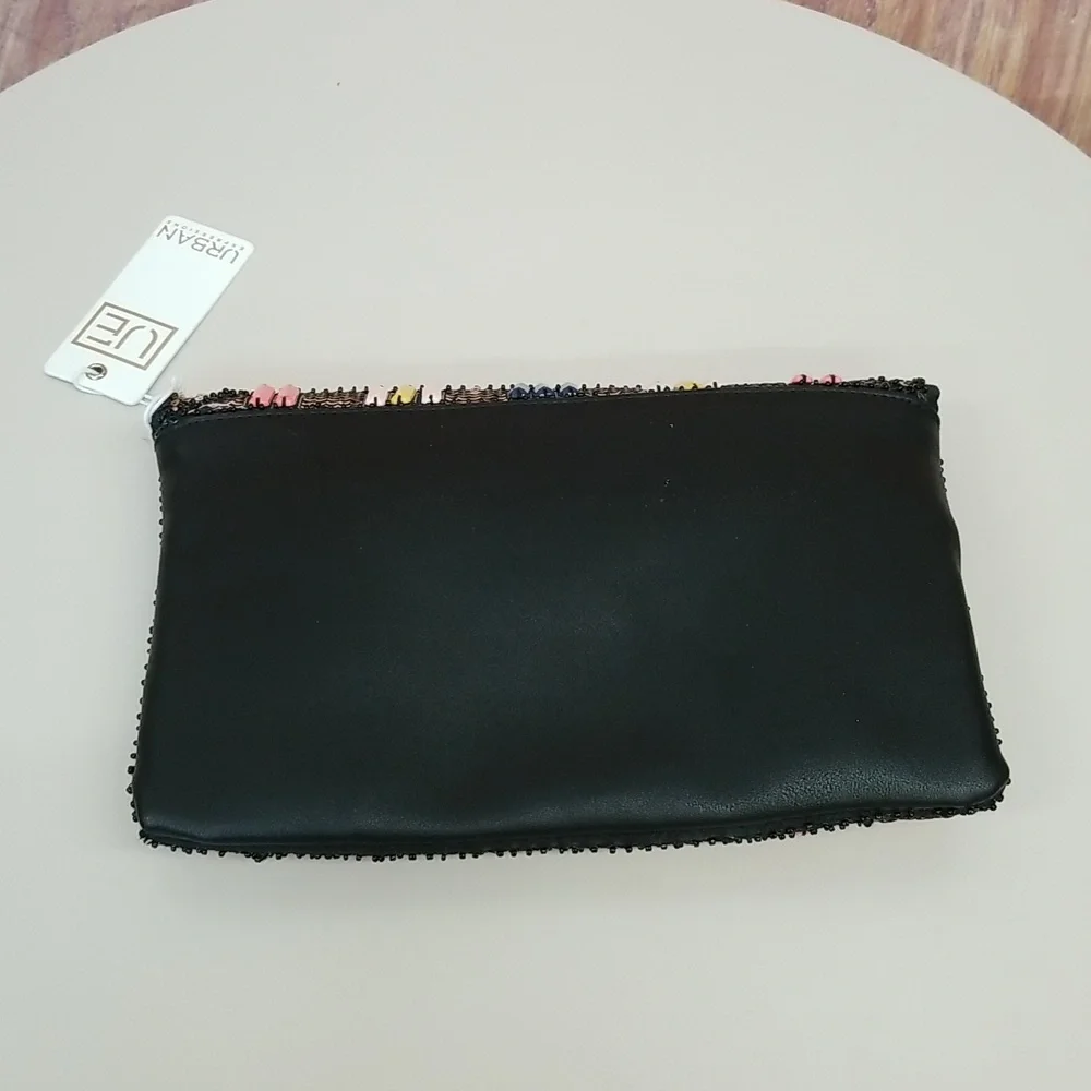 NWT Urban Expression clutch - Picture 6 of 6